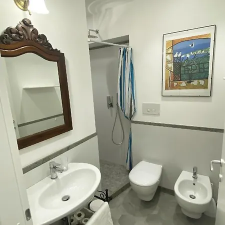Ad Uso Turistico - The N.2 Apartment