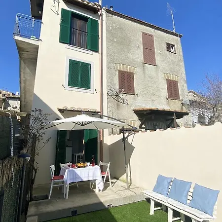 Ad Uso Turistico - The N.2 Apartment
